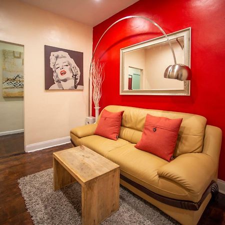 Private Room In A Shared Apartment 15 Minutes To Times Square! Нью-Йорк Экстерьер фото